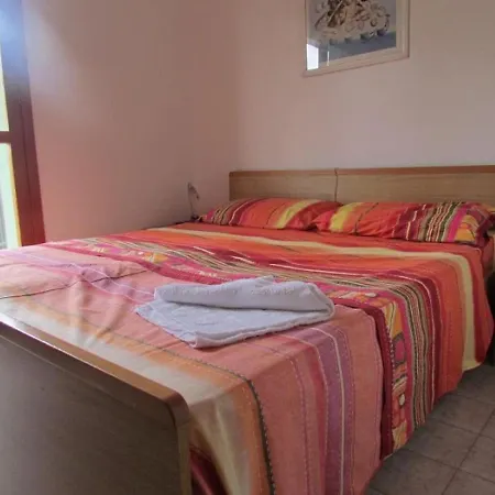 Comfort And Fun By The Pool - Beahost Бібіоне