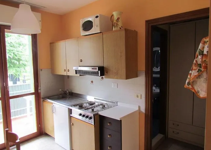 Comfort And Fun By The Pool-beahost *