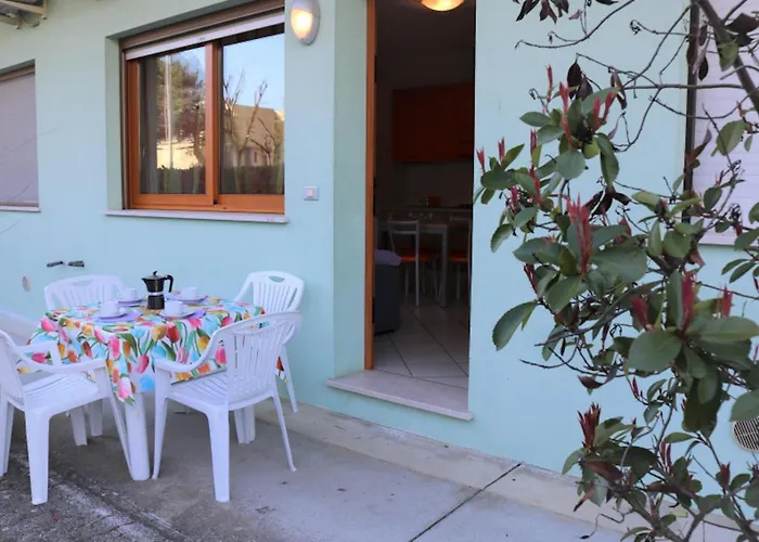 Appartement Comfort And Fun By The Pool-beahost